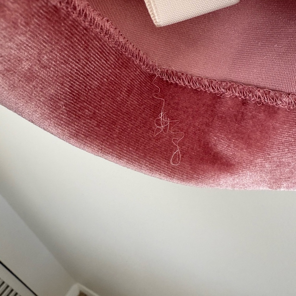 Rebecca Minkoff Dusty Rose Velvet Cold-Shoulder Top - small flaws - size Small - Picture 7 of 12